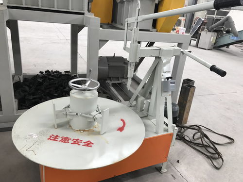 輪胎切割機(jī) 廢舊輪胎切割設(shè)備的產(chǎn)品說明